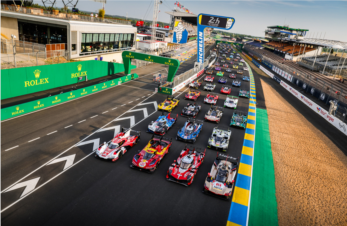 62 voitures au départ